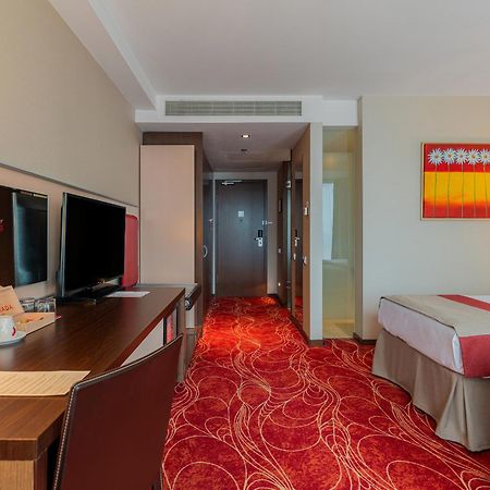 Ramada Sibiu Hotel Cameră foto