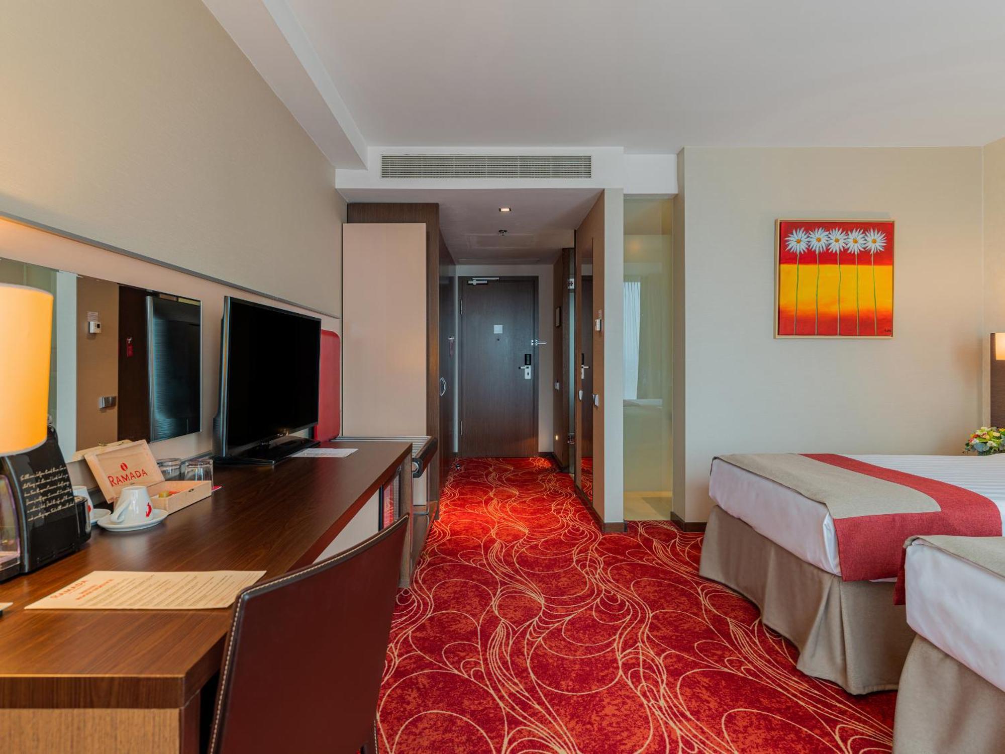 Ramada Sibiu Hotel Cameră foto
